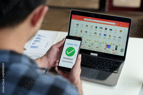 Sticker Entrepreneurs, businessmen use mobile phones to buy products through applications