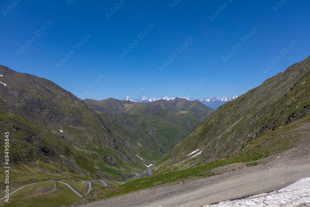 Fototapeta premium Georgia mountain Tusheti landscape on a sunny autumn day