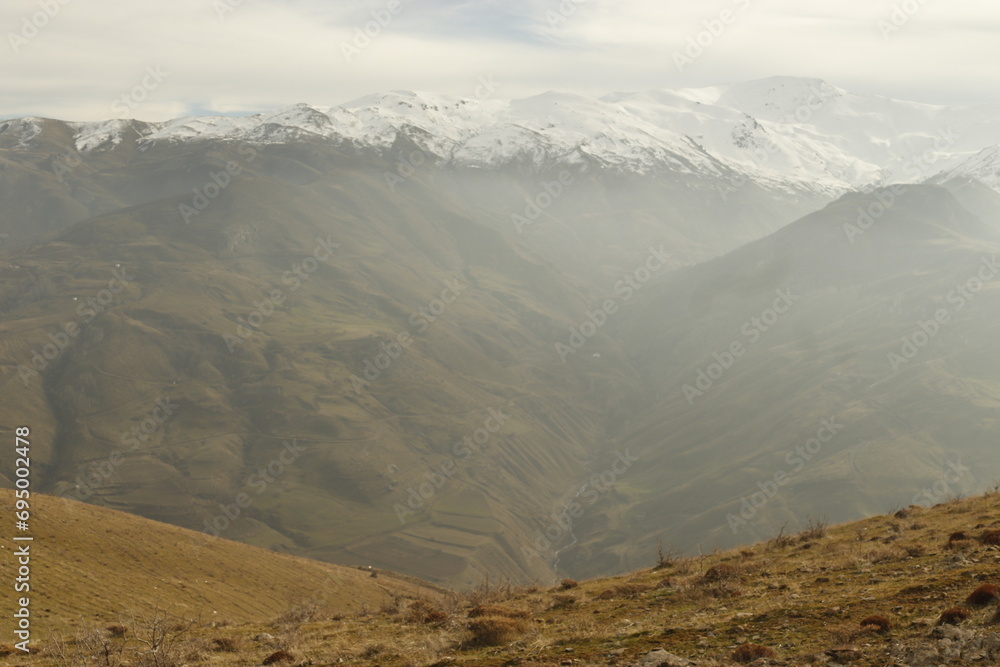 Fototapeta premium mountain and fog landscape