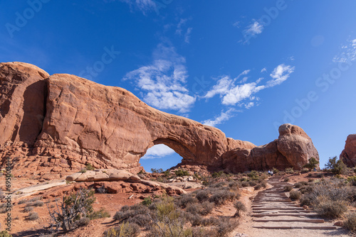 trail to north window arch