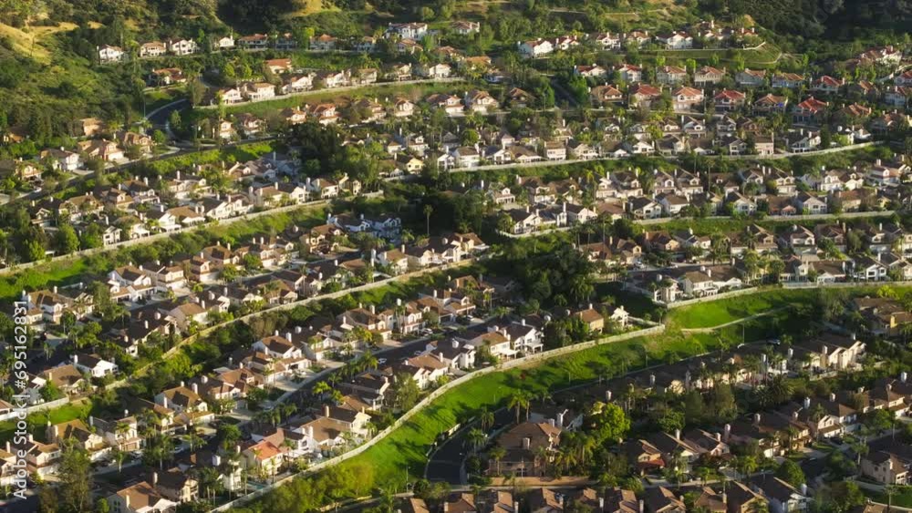 Vidéo Stock Natural scenery of Luxury property called Calabasas hills