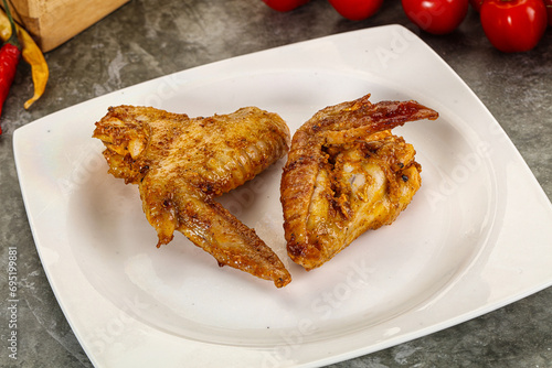 Tasty roasted chicken wing with spices