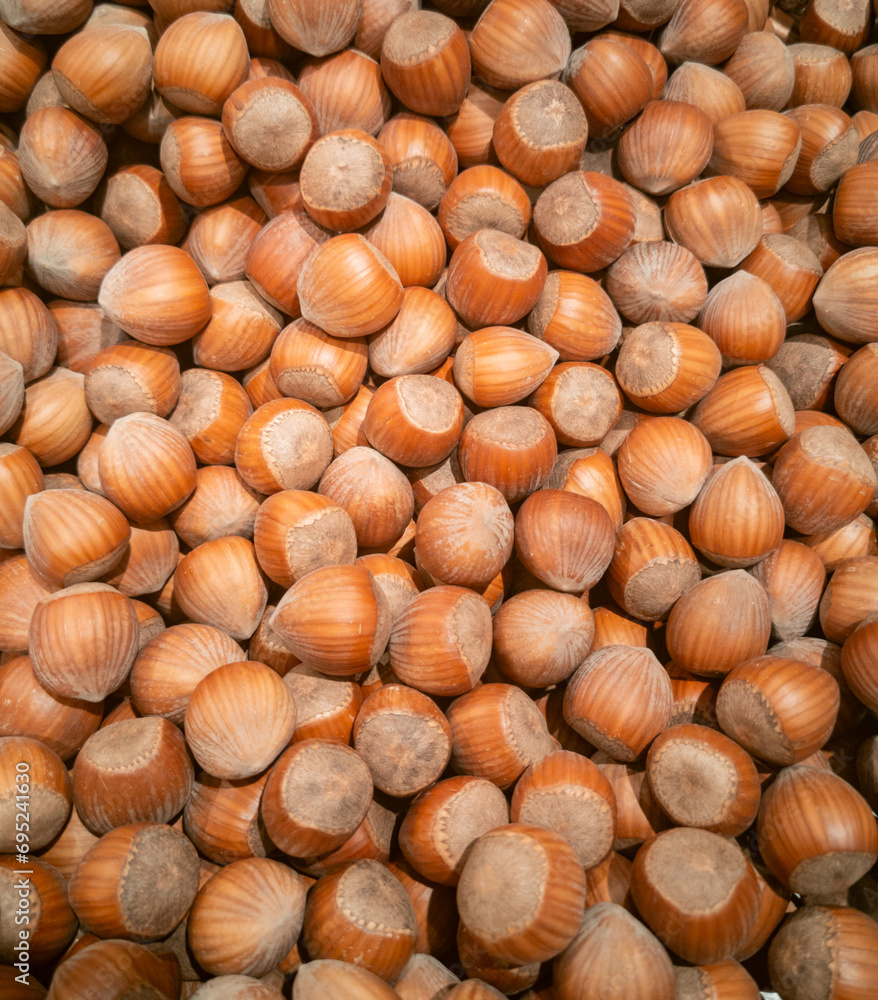 Haselnüsse zum Verkauf in einen Supermarkt Haselnüsse zum Verkauf in einen Supermarkt
