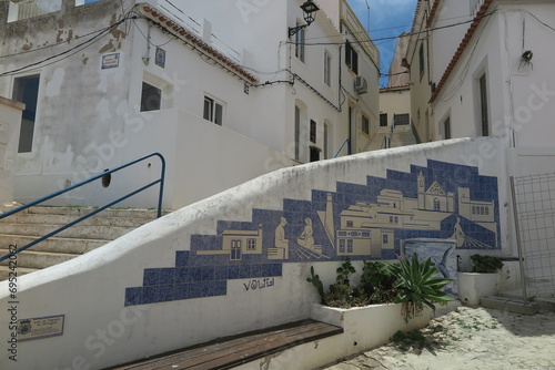 Altstadt von Ferragudo, Algarve photo