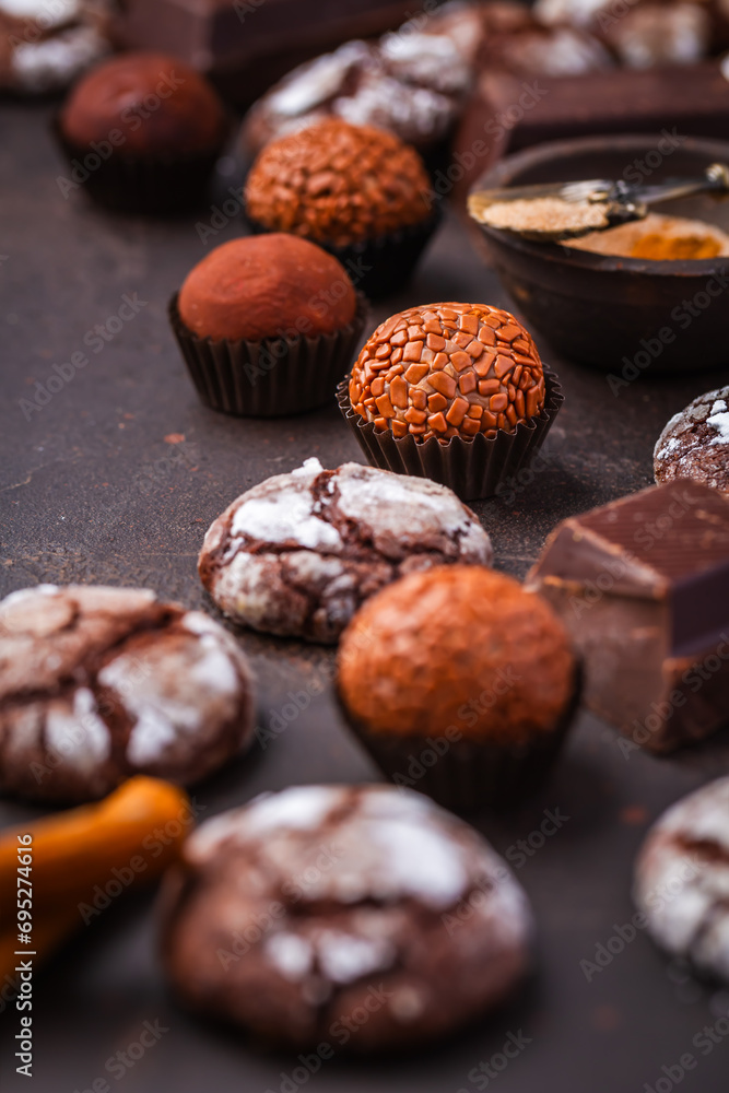 Homemade Chocolate Crinkle Cookies with chocolates with chocolate and cinnamon Homemade Chocolate Crinkle Cookies with chocolates with chocolate and cinnamon