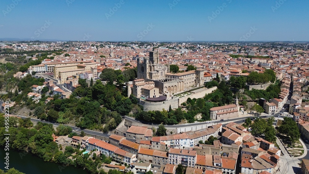 drone photo Cathédrale Saint-Nazaire Béziers France Europe