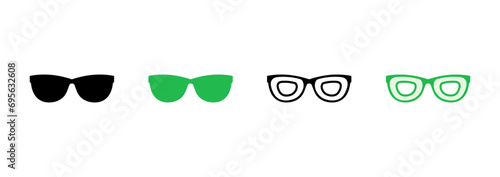 Glasses icon set. Glasses vector icon
