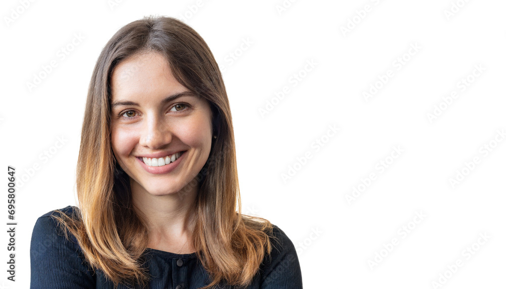 femme brune souriante de face sur fond blanc - obrazy, fototapety, plakaty 