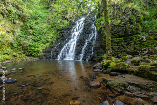 Billede på lærred Waterfall Cascade de la Roche near Cheylade, French highlands, France