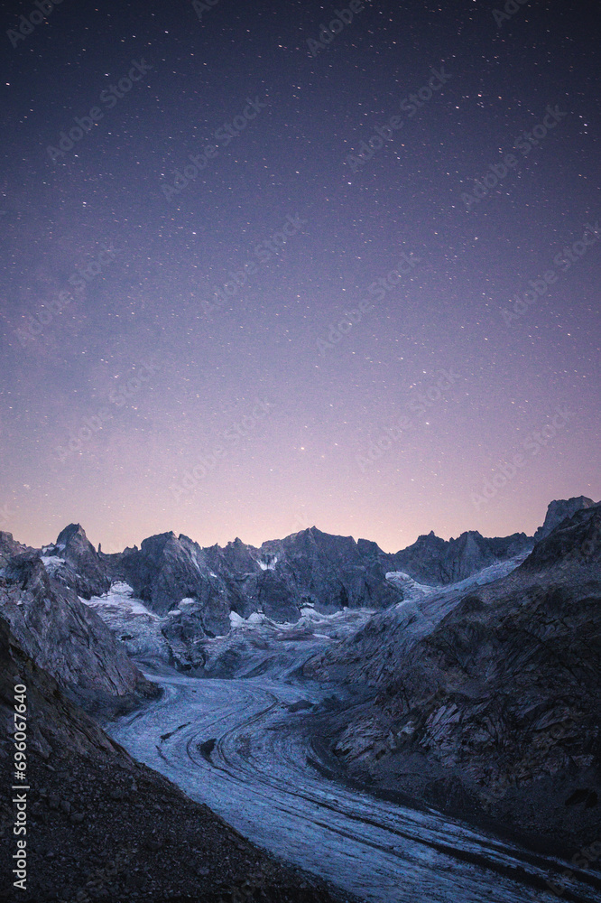 Fotografie Starry Night over Swiss Alps