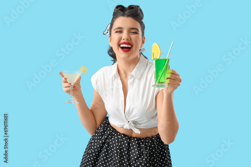 Attractive pin-up woman wit...