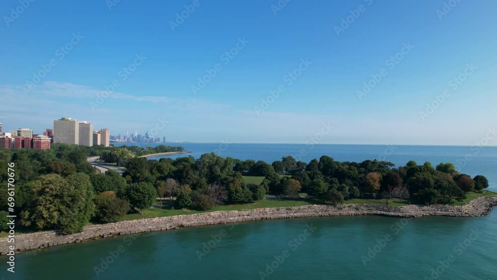 Lush Green Park Tress Next To Waterfront With Chicago Skyline Drone Lush Green Park Tress Next To Waterfront With Chicago Skyline Drone