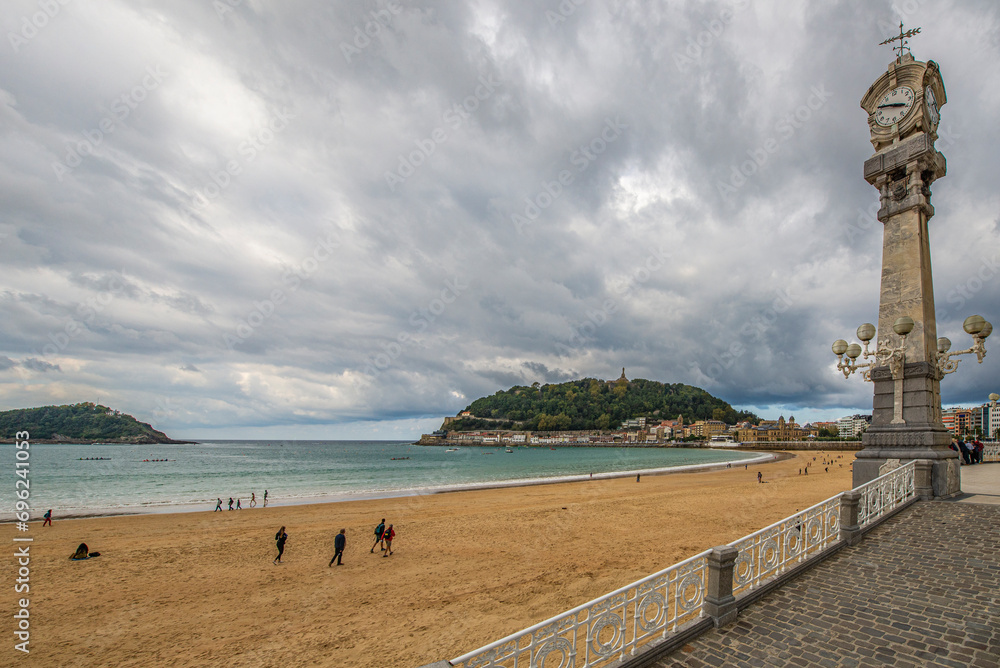 Fototapeta premium San Sebastian, Donostia, España, playa de la concha,