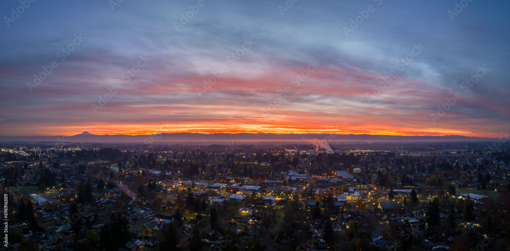 Stunning Sunrise looking at Mt Hood in Woodburn Oregon, Pacific Northwest 