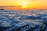 唐松岳から眺めた朝焼けの雲海