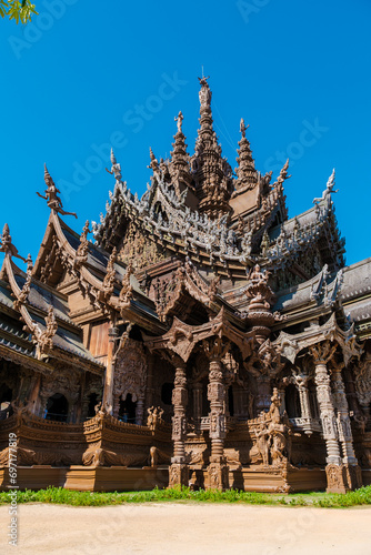 The Sanctuary of Truth wooden temple in Pattaya Thailand, a gigantic wooden temple construction located at the cape of Naklua Pattaya City Chonburi Thailand © Fokke Baarssen