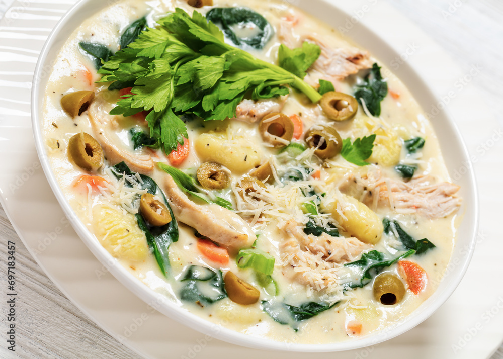 gnocchi zuppa toscana, italian creamy chicken soup gnocchi zuppa toscana, italian creamy chicken soup