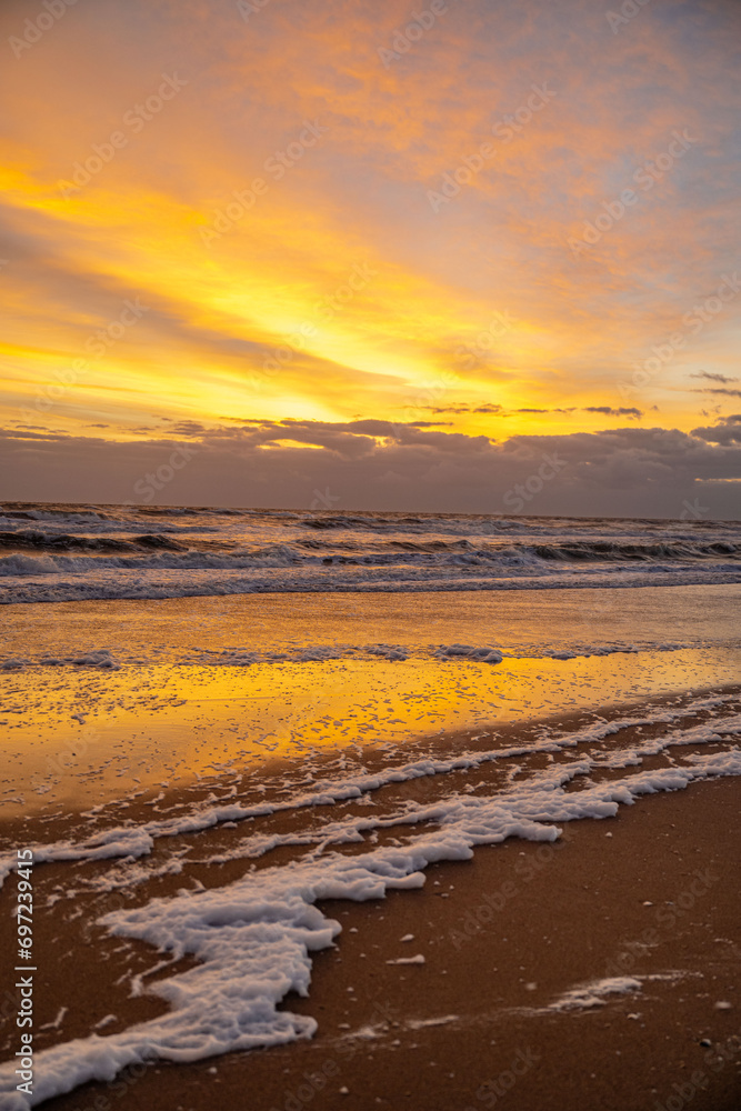 Obraz premium beach sunrise 