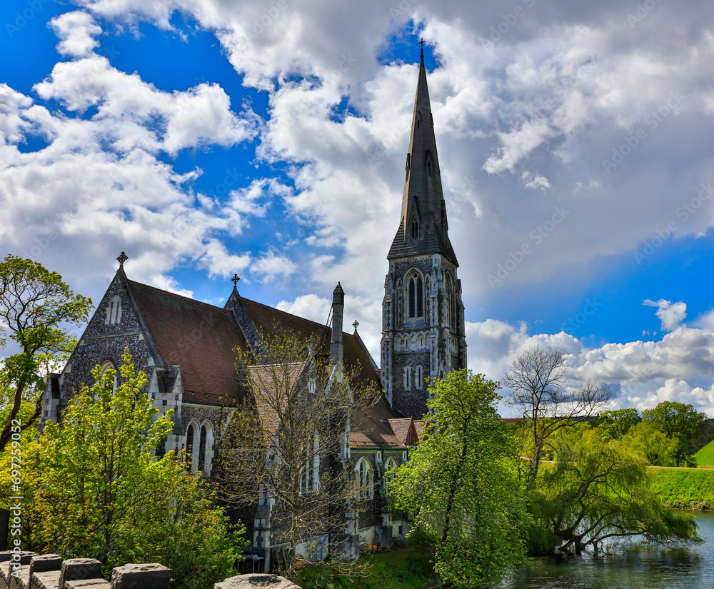 Obraz premium Denmark Copenhagen city view on a sunny spring day