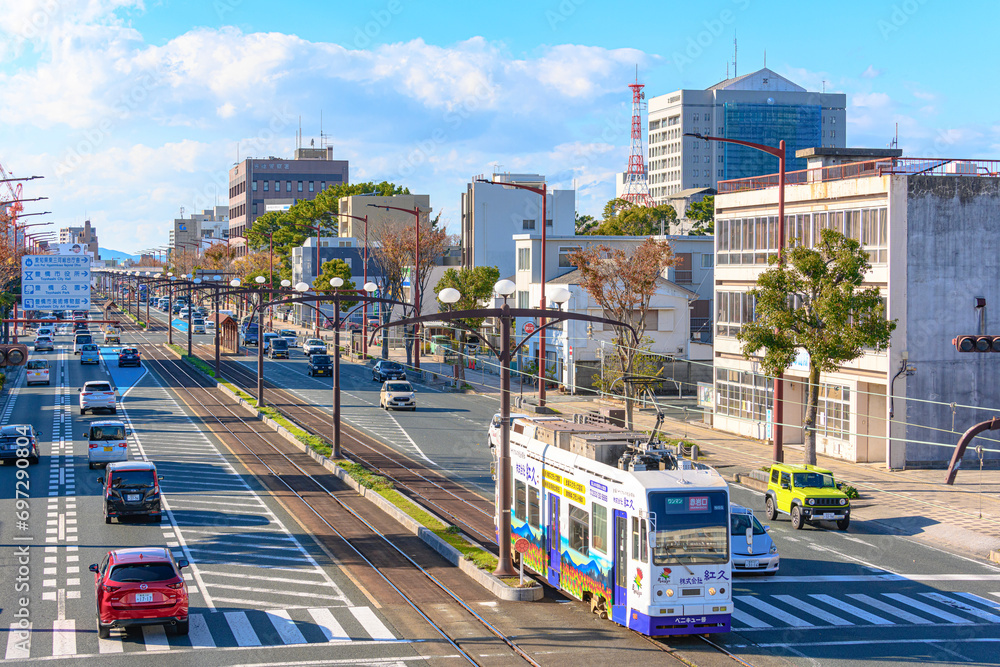 Obraz premium 愛知県豊橋市 路面電車の走る風景