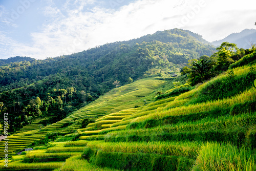 Vietnam Ha Giang trail photo