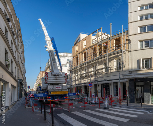 Fotografía Paris, France - 12 16 2023: Building elevation