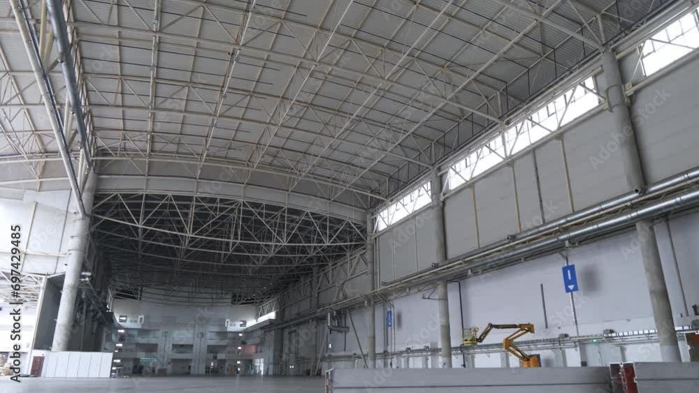 Large empty storehouse or huge premise for exhibitions Large empty storehouse or huge premise for exhibitions