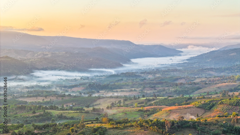 Fototapeta premium Viewpoint: The sun rises in the morning on the hill.