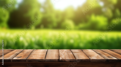 Emmpty wooden table background © Piotr Krzeslak