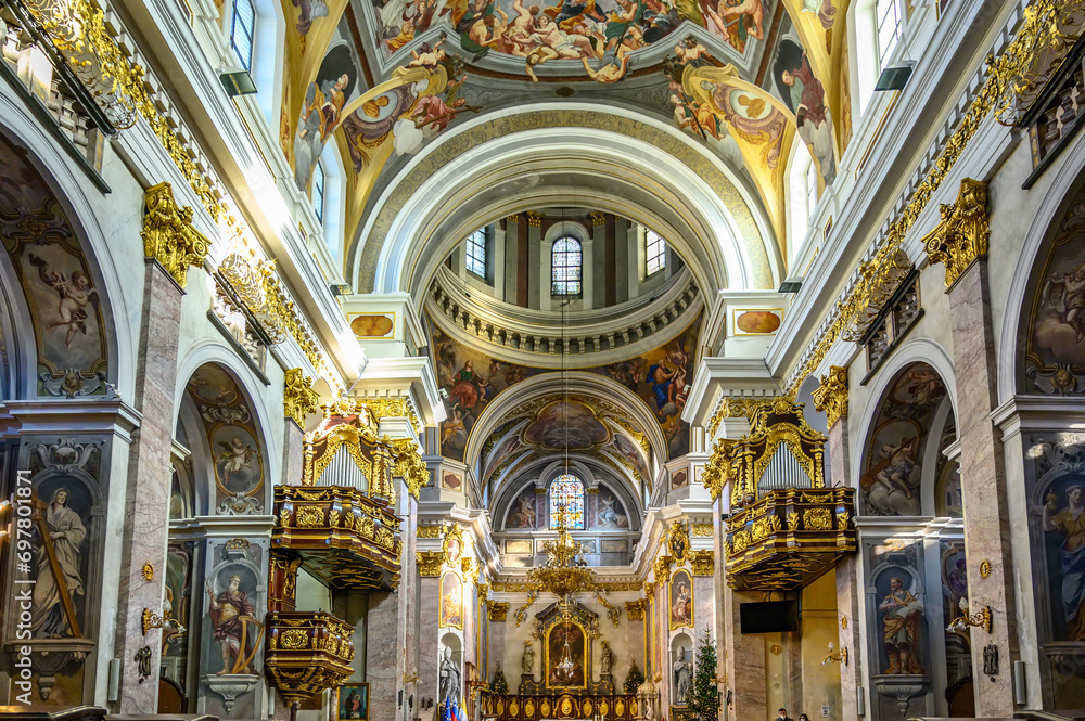 Obraz na płótnie Interior of the Saint Nicholas Cathedral of Ljubljana, Slovenia w salonie