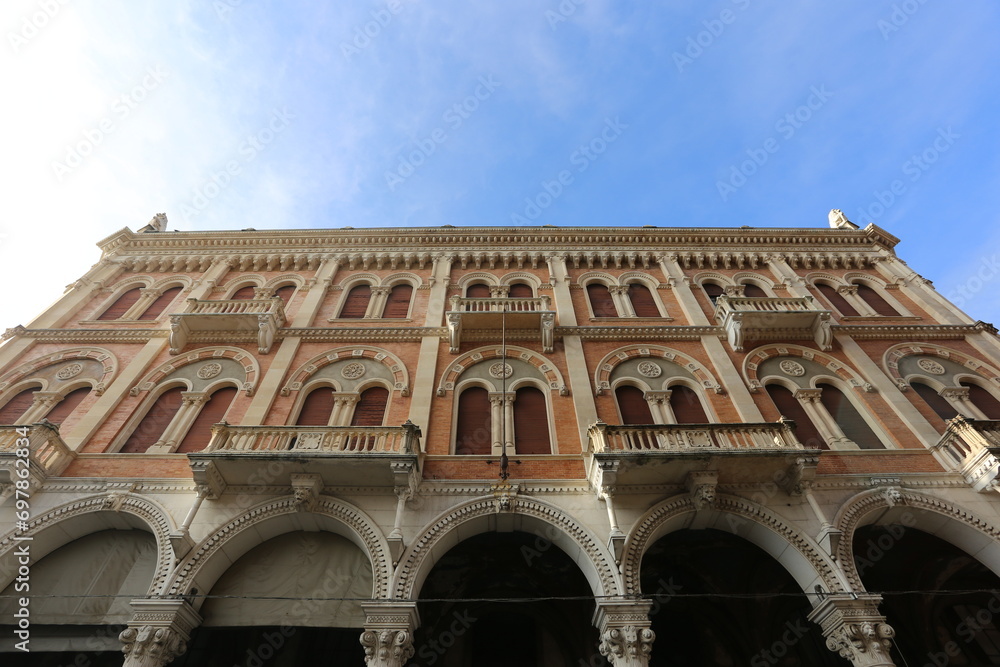 One day in Padova city from the eyes of an architecture