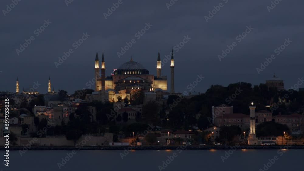 New Mosque at night, Istanbul, Turkey New Mosque at night, Istanbul, Turkey