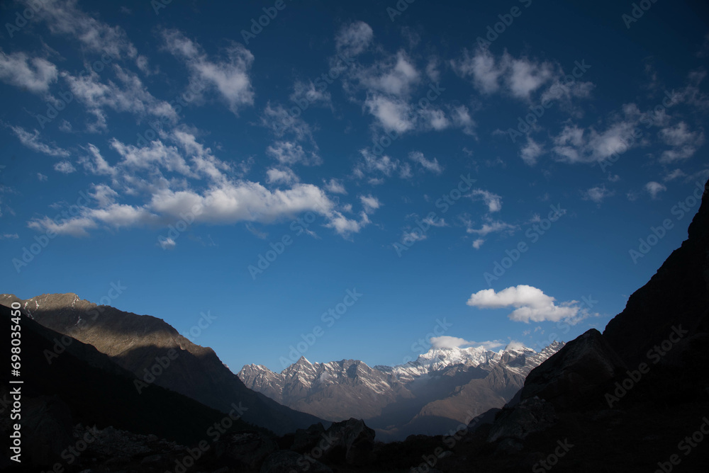 Fototapeta premium sunset over the mountains