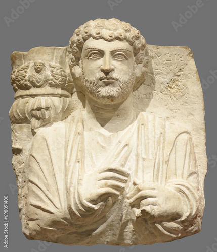 Valokuva Palmyrene funerary relief bust produced in Palmyra (Syria)