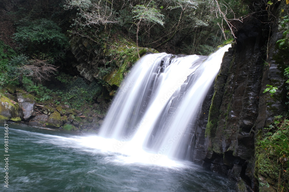 Obraz premium 初景滝 静岡県河津町 Hatsukei Waterfall Kawazu Town, Shizuoka Prefecture
