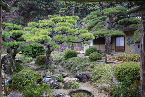 A Japanese garden : the scene of a teahouse in Ritsurin-koen Park in Takamatsu City in Kagawa Prefecture 日本庭園：香川県高松市の栗林公園にある茶室の風景