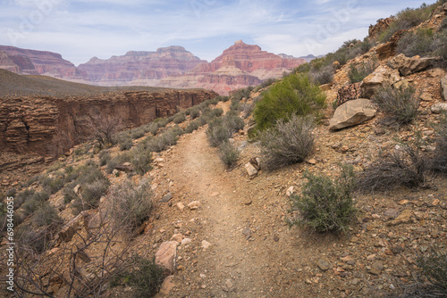 Obraz na płótnie hiking the tonto trail in the grand canyon national park, arizona, usa w salonie