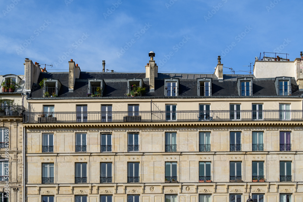 The Haussmann buildings of Ile Saint Louis , Europe, France, Ile de France, Paris, in summer on a sunny day.
