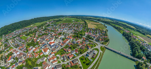 Panoramablick über Marktl und das Inntal im oberbayerischen Landkreis Altötting photo