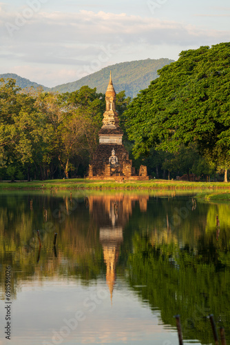 Wat Traphang Ngoen in Sukhothai Historical Park