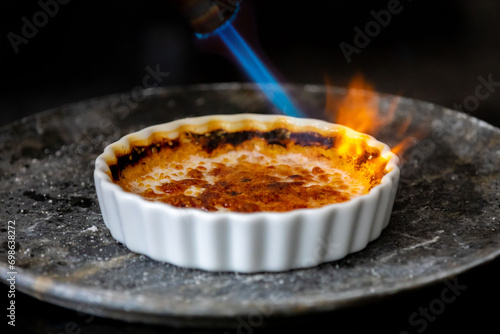 Fotografie Crème brûlée, creme brule
