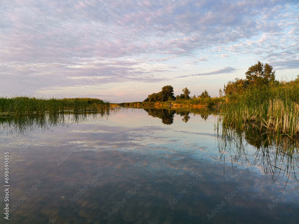 Tableau sur toile The Great Russian Volga River and its banks.