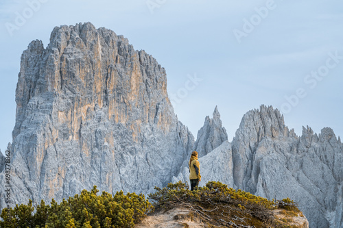 Obraz na płótnie Stunning sunset with colorful sky at Italian Dolomites. Impressive Cadini di Misurina mountain range in autumn colors.
w salonie
