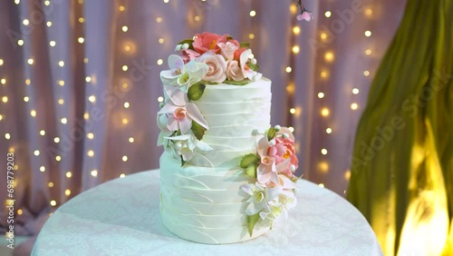 beautiful white cake with flowers. Wedding Cake. Birthday cake.