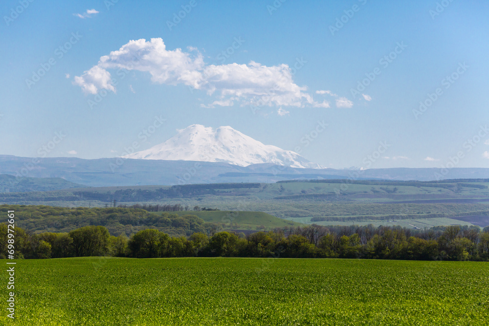 Fototapeta premium View of Mount Elbrus