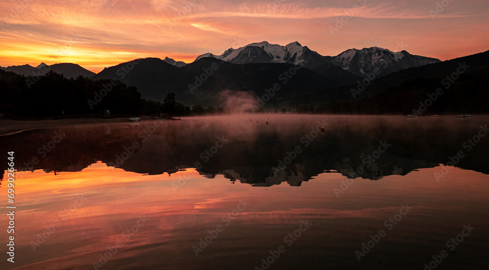 Sunrise Mont Blanc Lac de Passy