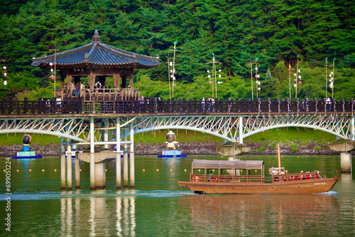 Close-Up of Central Pavilion and Passing Boat at Woryeong Bridge