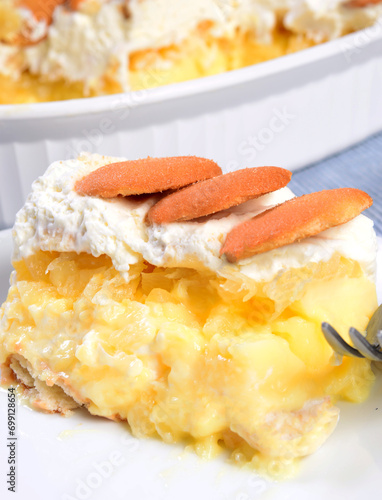 Vanilla wafer pudding cake