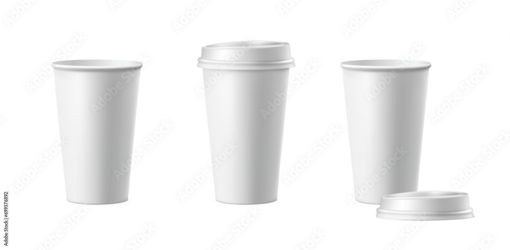 3d realistic vector icon illustration. White paper coffee cups with and withuot lid. Isolated on white background. 3d realistic vector icon illustration. White paper coffee cups with and withuot lid. Isolated on white background.