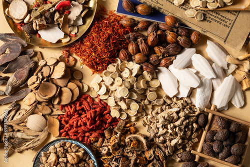 Konstfotografi Ancient Chinese medicine and different herbal ingredients on table